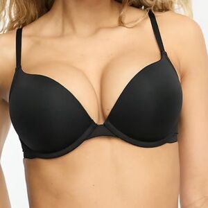 VS Classic Black Push-Up Bra